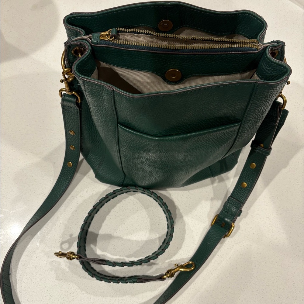 American Leather Company forest green leather purse.